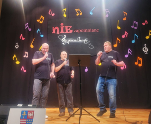 Przegląd Artystyczny Osób Niepełnosprawnych w Chmielniku.