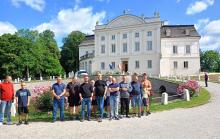 Wycieczka mieszkańców do Rytwian I Kurozwęk.