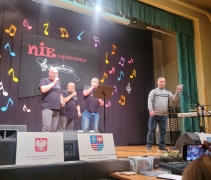 Przegląd Artystyczny Osób Niepełnosprawnych w Chmielniku.