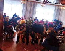 Zabawa karnawałowa w DPS w Kurozwękach.