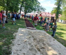 Nasi mieszkańcy na olimpiadzie lekkoatletycznej w DPS w Zgórsku.