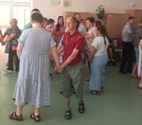 Mieszkańcy Domu na spotkaniu sobótkowym w DPS w Zborowie.